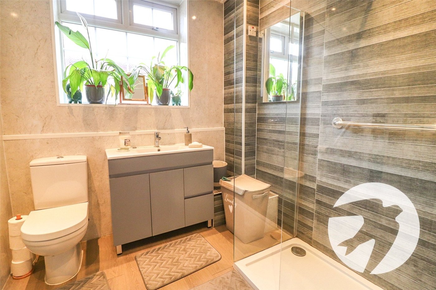 2 bedroom bungalow for sale in Erith | Robinson Jackson