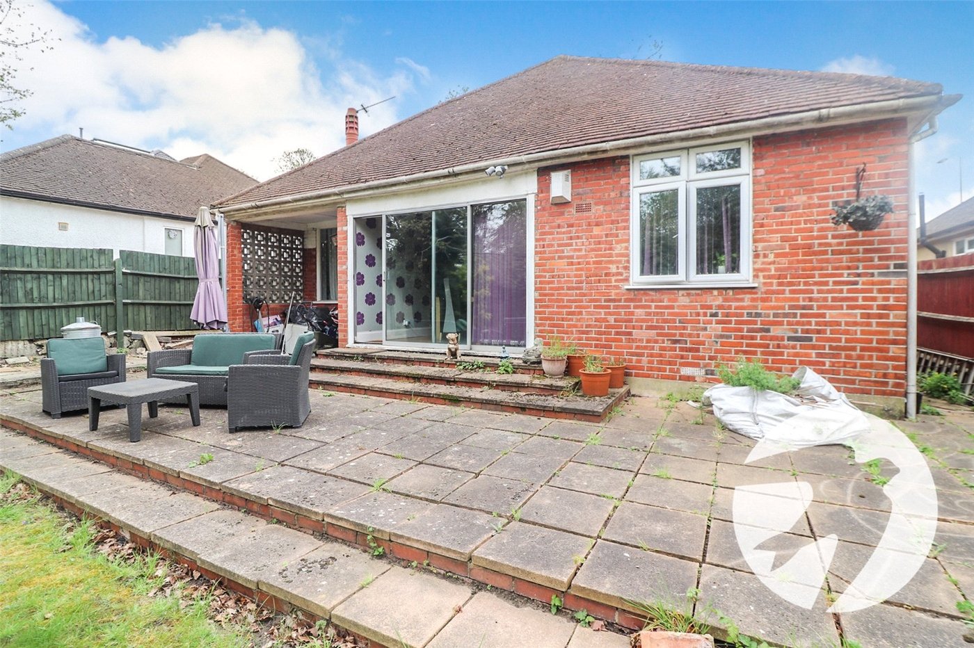 2 bedroom bungalow for sale in Erith | Robinson Jackson