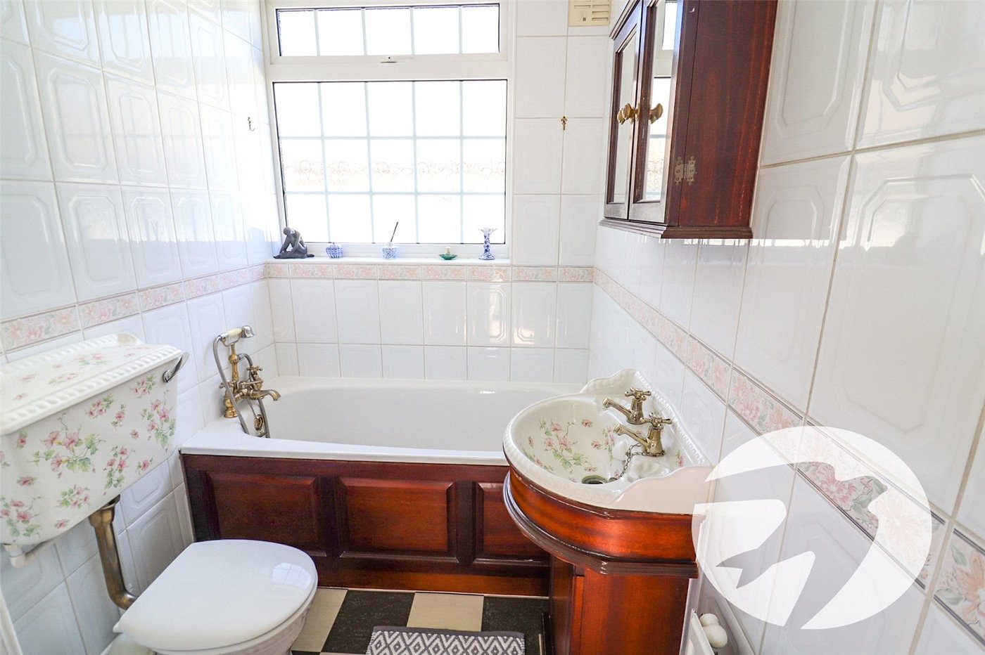 2 bedroom bungalow for sale in Erith | Robinson Jackson