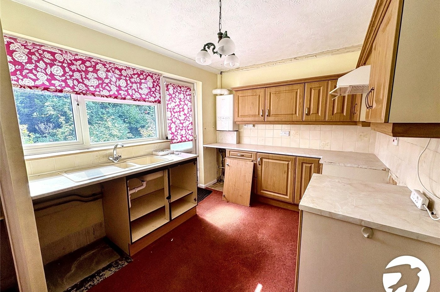 2 bedroom bungalow for sale in Maidstone | Robinson Michael & Jackson