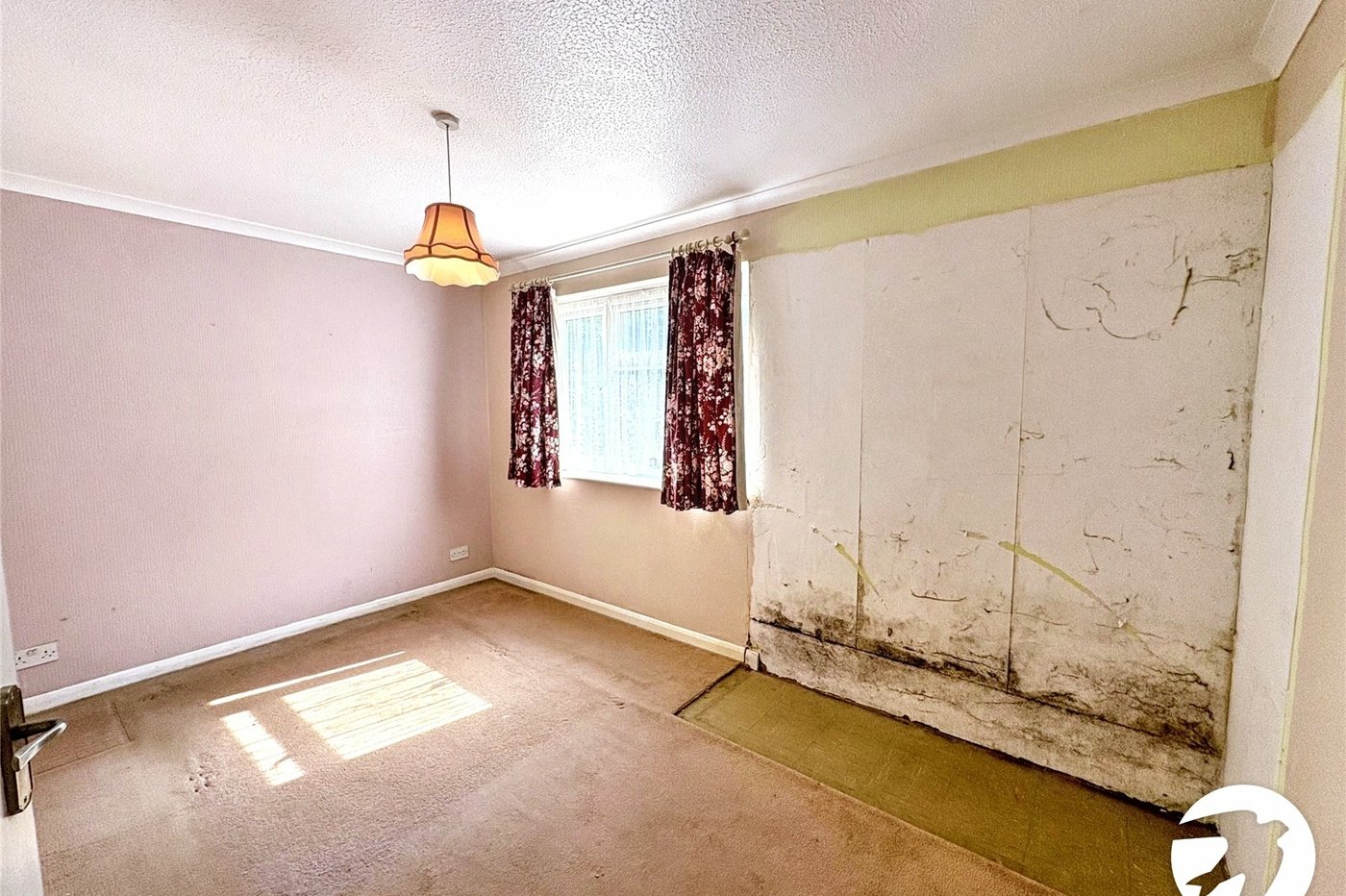 2 bedroom bungalow for sale in Maidstone | Robinson Michael & Jackson