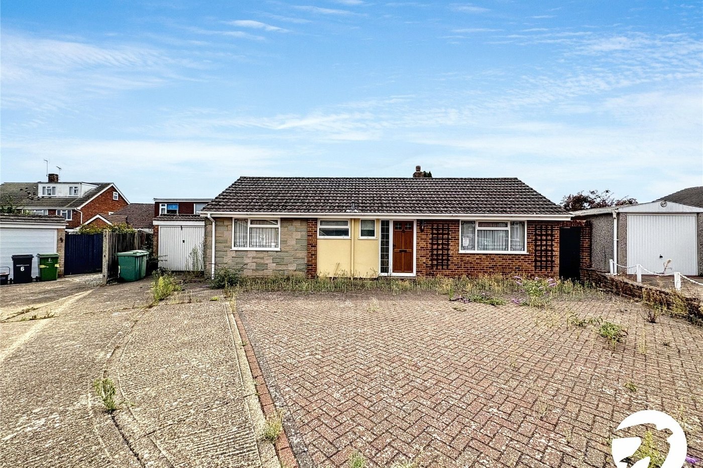 2 bedroom bungalow for sale in Maidstone | Robinson Michael & Jackson