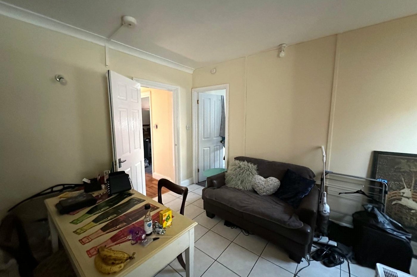 1 bedroom property for sale in London | Robinson Jackson