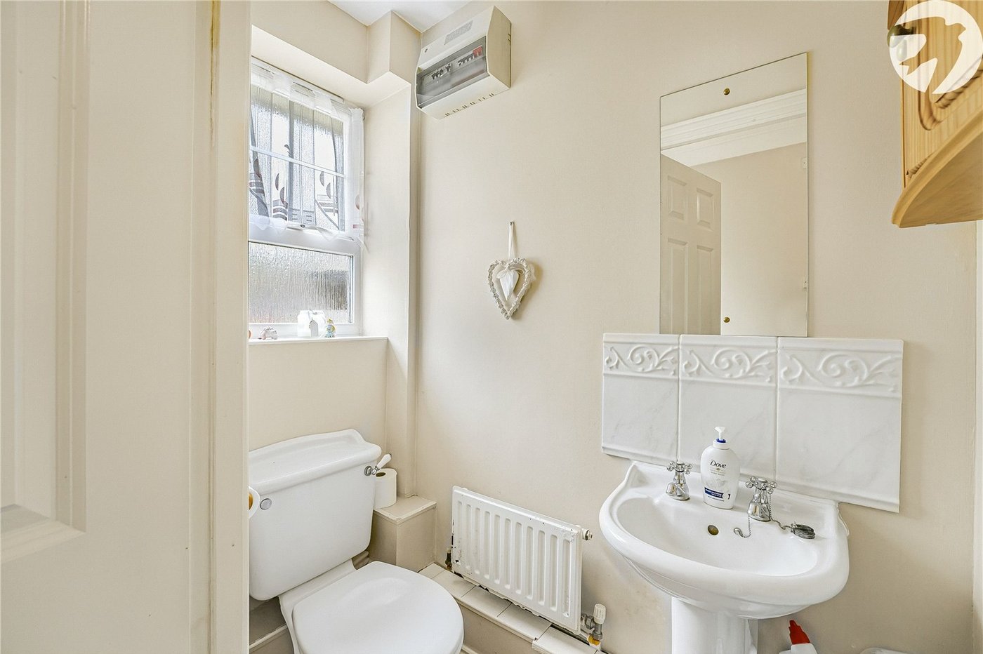 3 bedroom house for sale in Swanscombe | Robinson Jackson