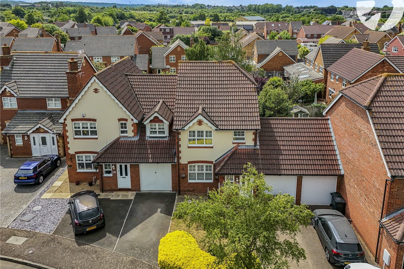 3 bedroom house for sale in Swanscombe | Robinson Jackson