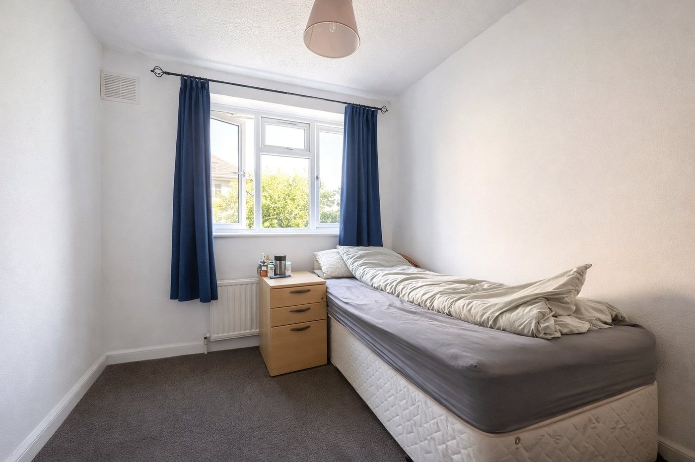 4 bedroom house for sale in London | Robinson Jackson