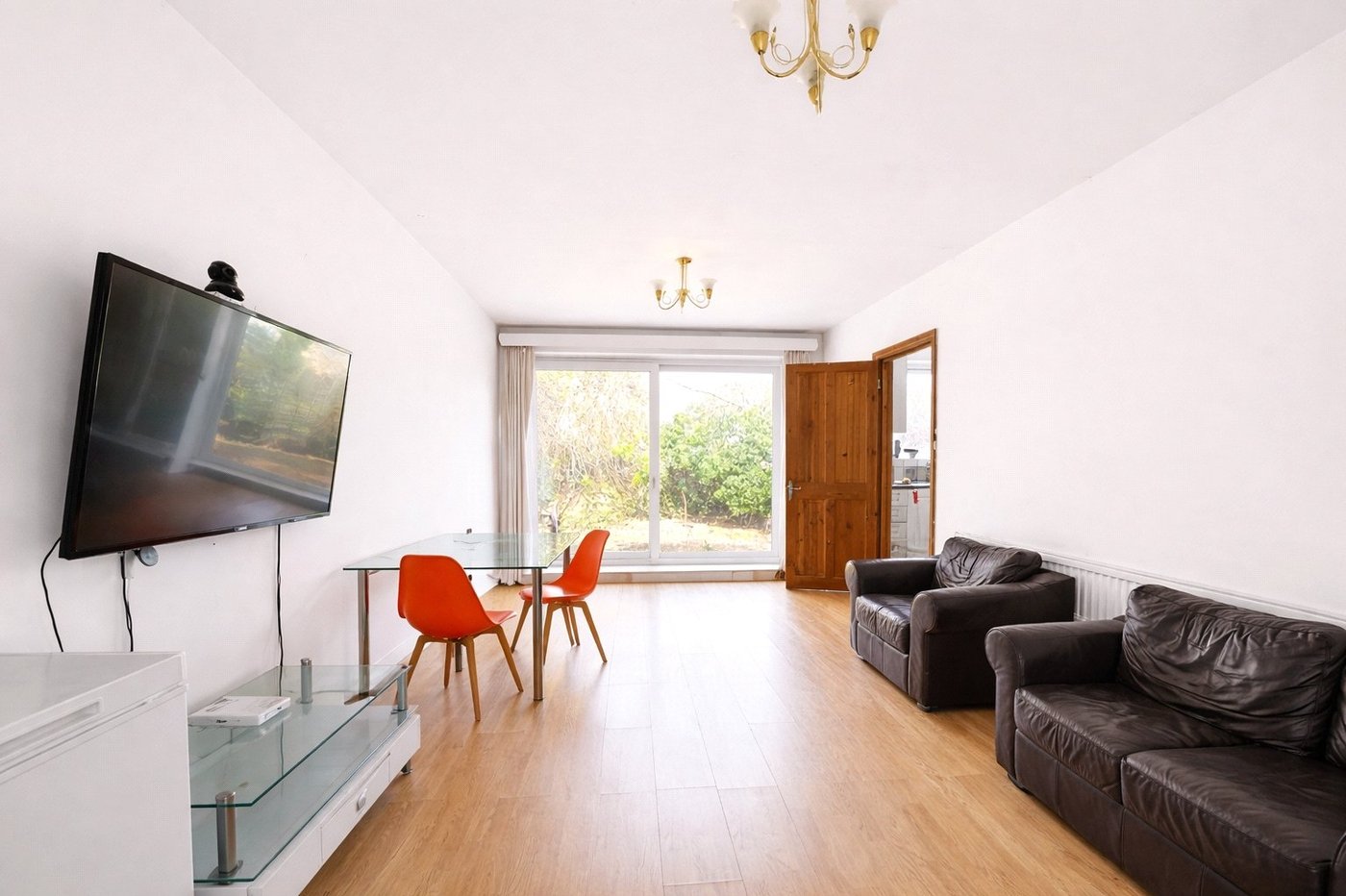 4 bedroom house for sale in London | Robinson Jackson