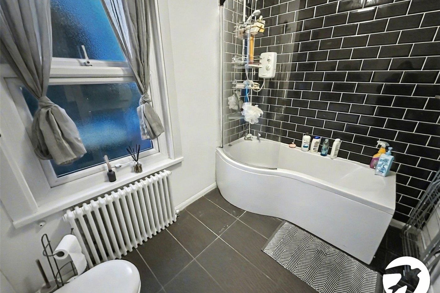 3 bedroom house for sale in Rochester | Robinson Michael & Jackson