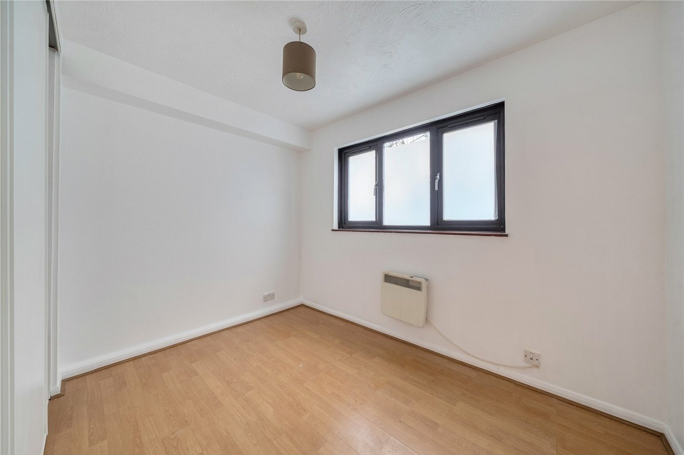 1 bedroom property for sale in  | Robinson Jackson