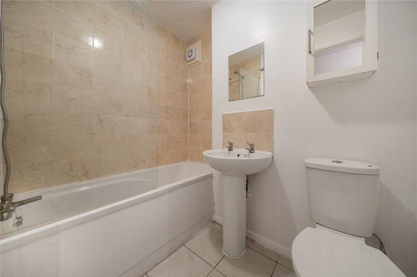 1 bedroom property for sale in  | Robinson Jackson