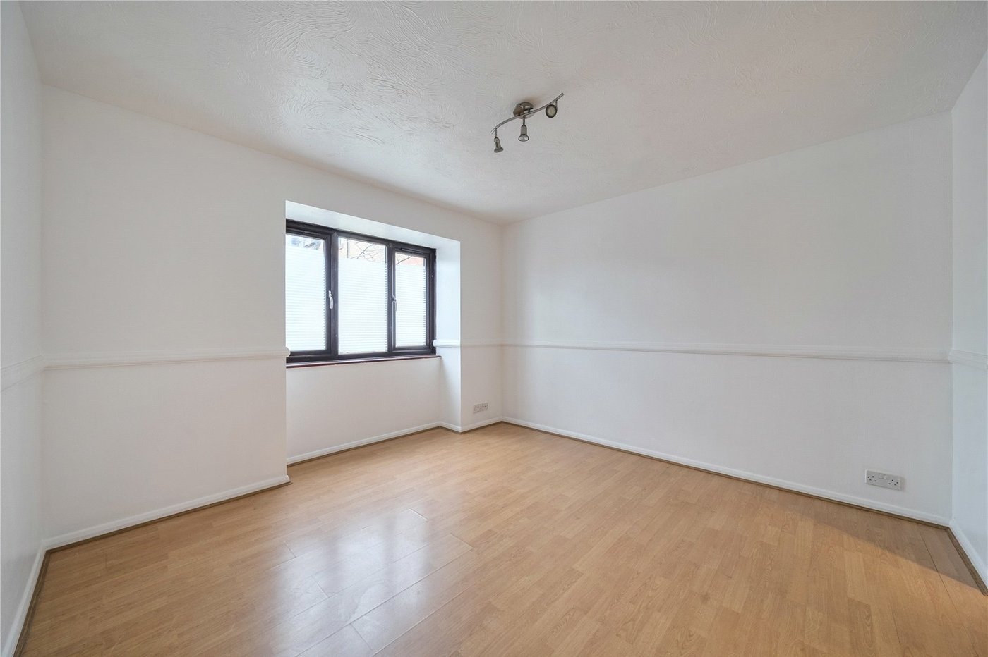 1 bedroom property for sale in Sydenham | Robinson Jackson