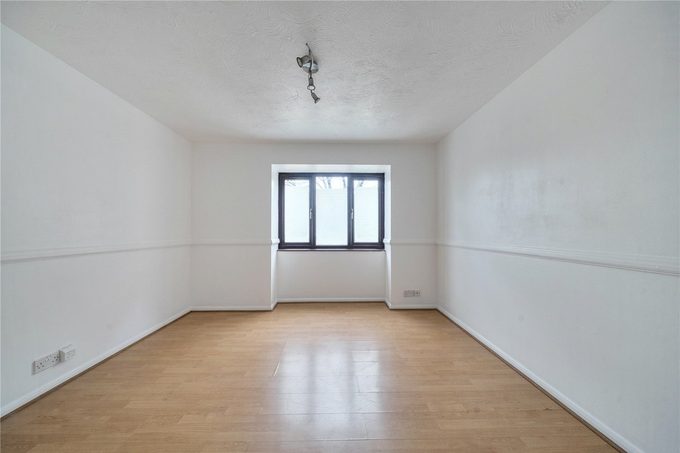 1 bedroom property for sale in Sydenham | Robinson Jackson