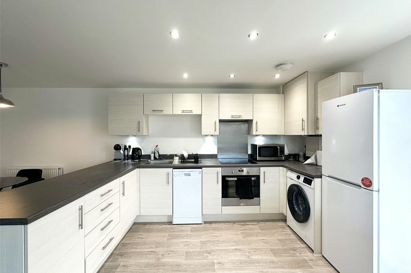 2 bedroom property for sale in Castle Hill | Robinson Jackson