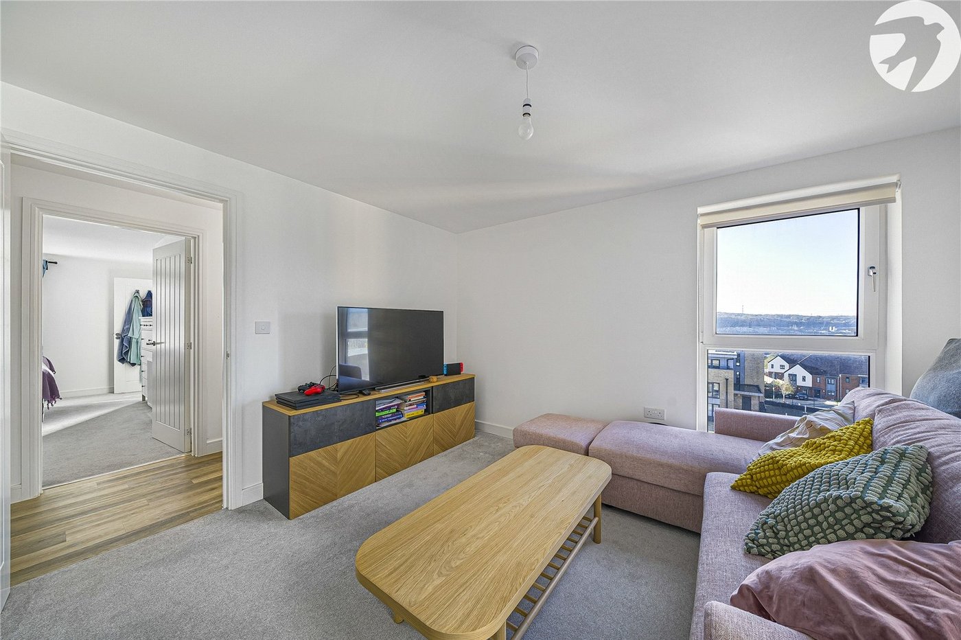 2 bedroom property for sale in Castle Hill | Robinson Jackson