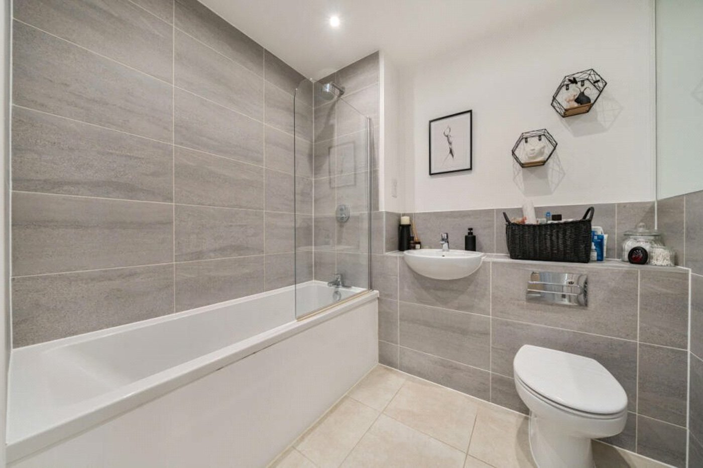 1 bedroom property for sale in Castle Hill | Robinson Jackson