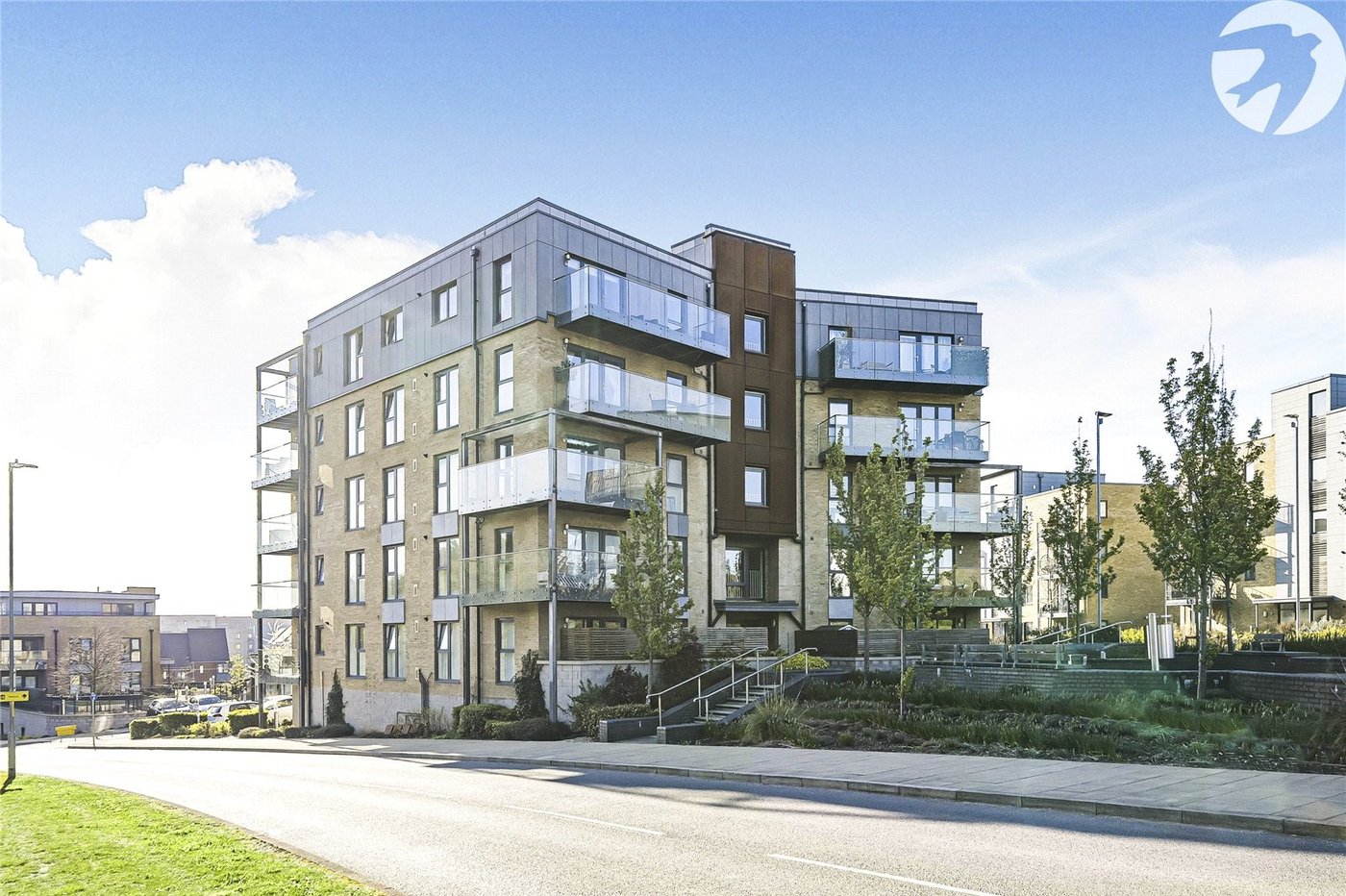 2 bedroom property for sale in Castle Hill | Robinson Jackson