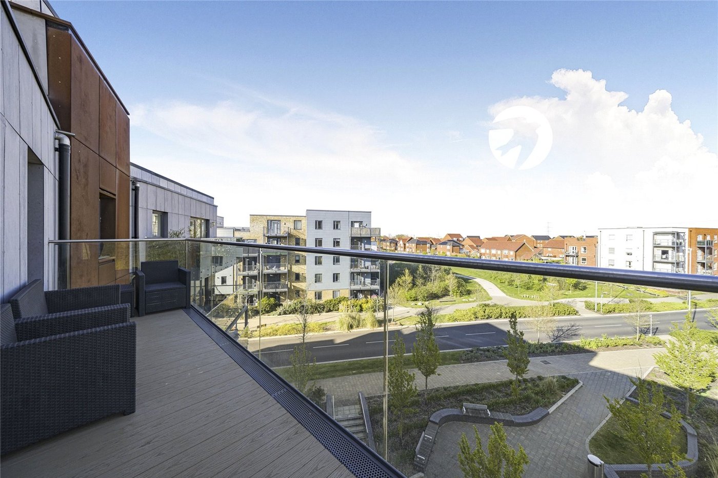 2 bedroom property for sale in Castle Hill | Robinson Jackson