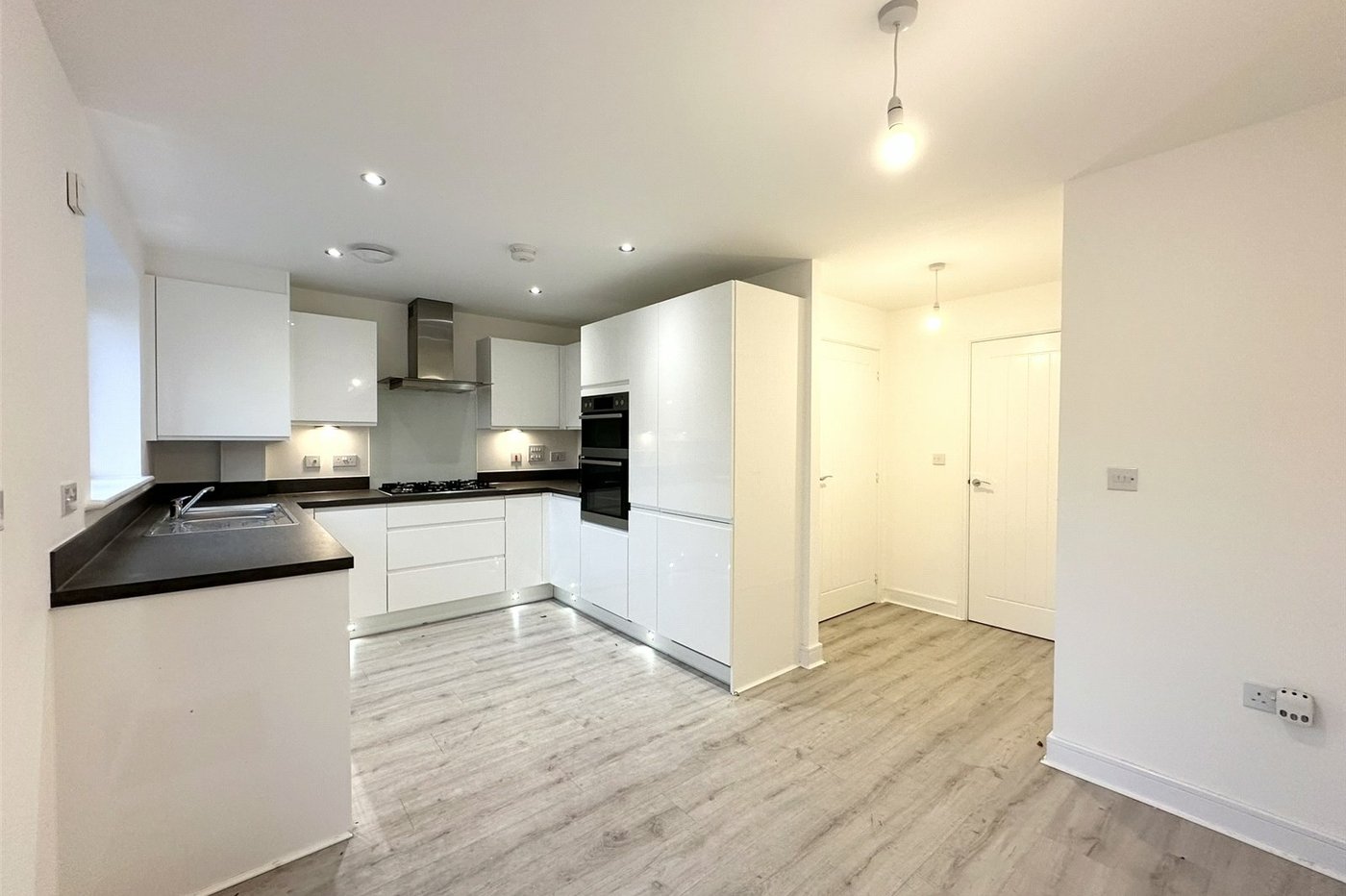 4 bedroom house for sale in Ebbsfleet Valley | Robinson Jackson