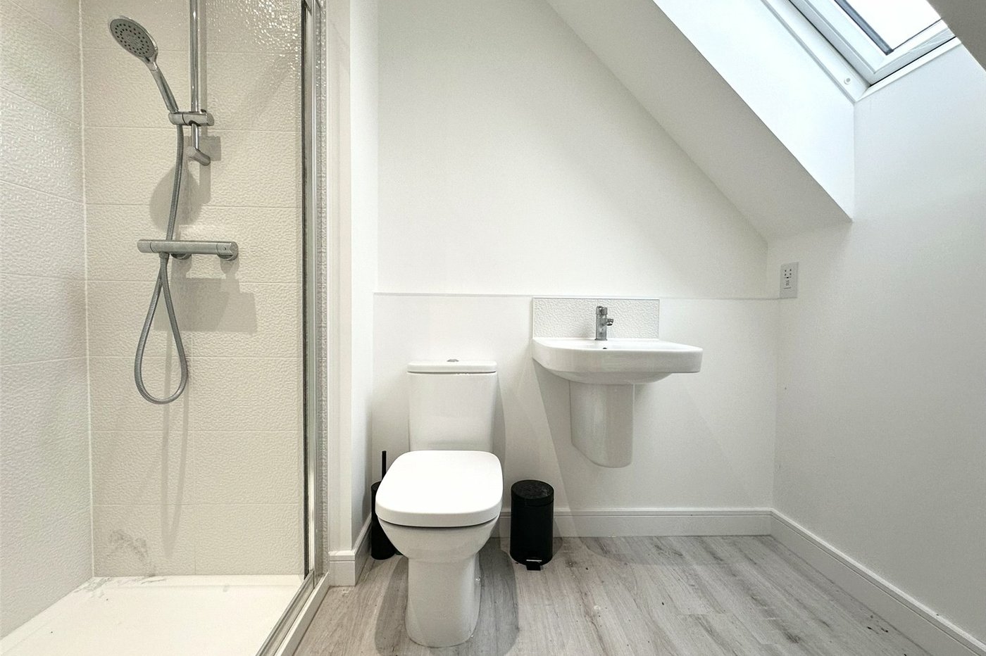 4 bedroom house for sale in Ebbsfleet Valley | Robinson Jackson