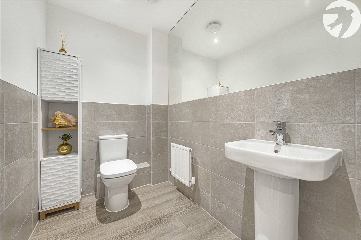 4 bedroom house for sale in Ebbsfleet Valley | Robinson Jackson