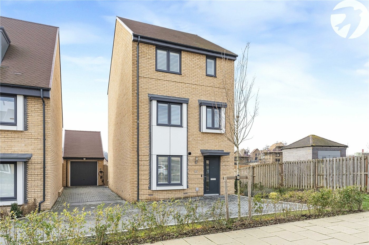 4 bedroom house for sale in Ebbsfleet Valley | Robinson Jackson