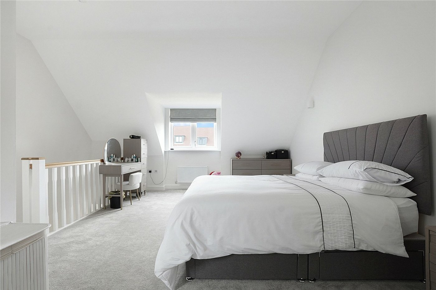 4 bedroom house for sale in Ebbsfleet Valley | Robinson Jackson