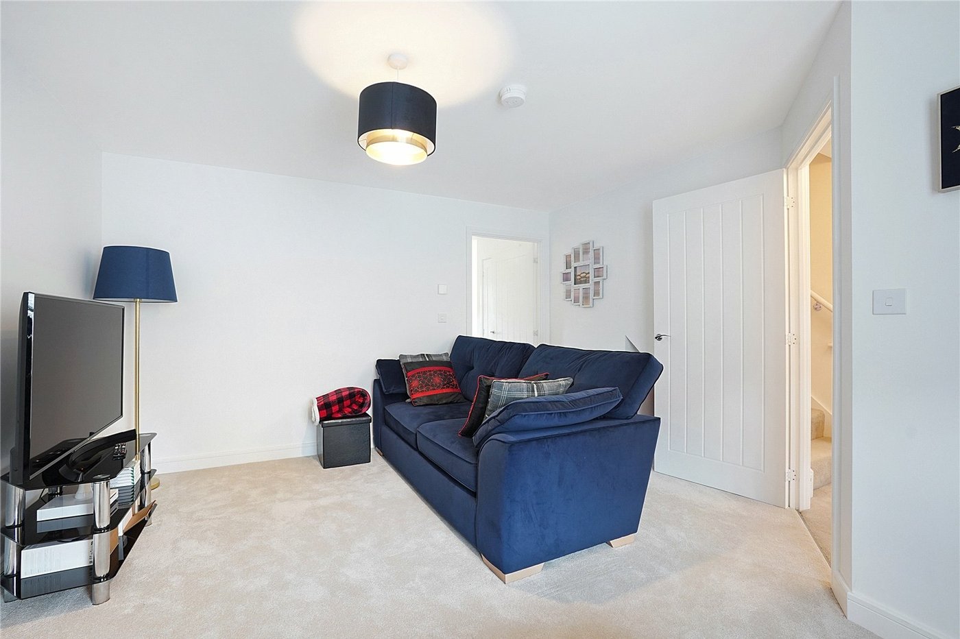 4 bedroom house for sale in Ebbsfleet Valley | Robinson Jackson