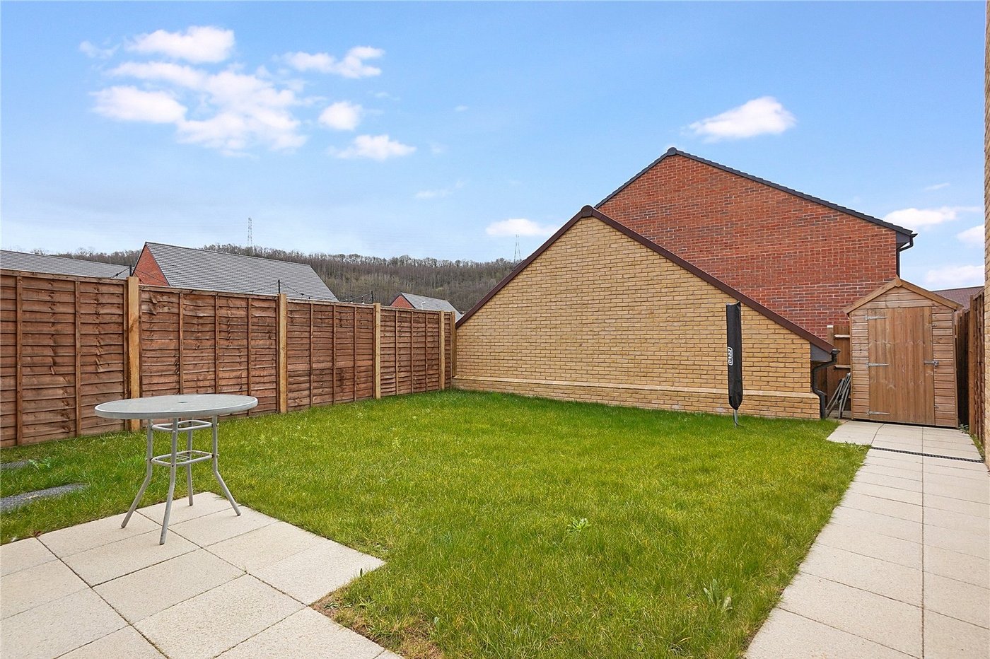 4 bedroom house for sale in Ebbsfleet Valley | Robinson Jackson