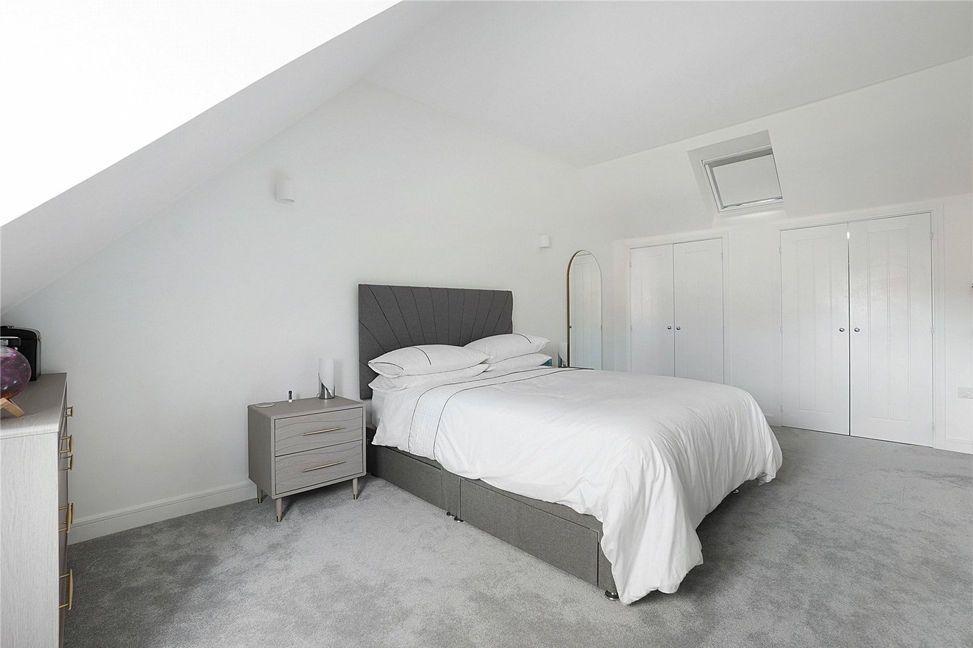 4 bedroom house for sale in Ebbsfleet Valley | Robinson Jackson