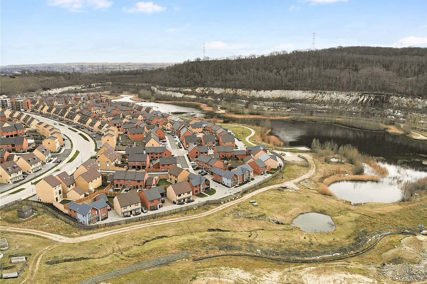 4 bedroom house for sale in Ebbsfleet Valley | Robinson Jackson