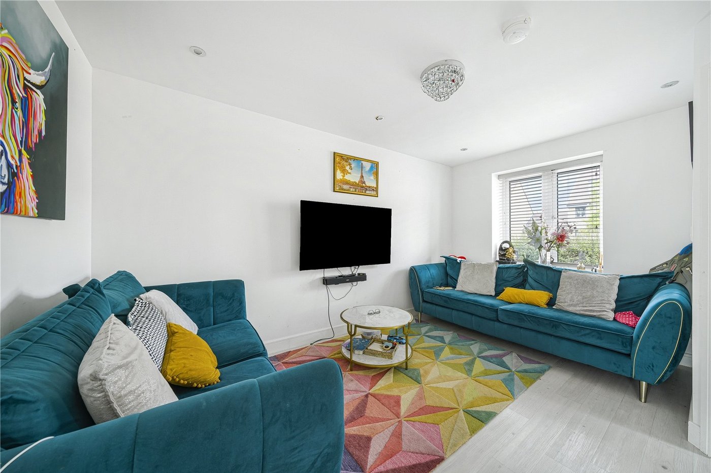 3 bedroom property for sale in Ebbsfleet Valley | Robinson Jackson
