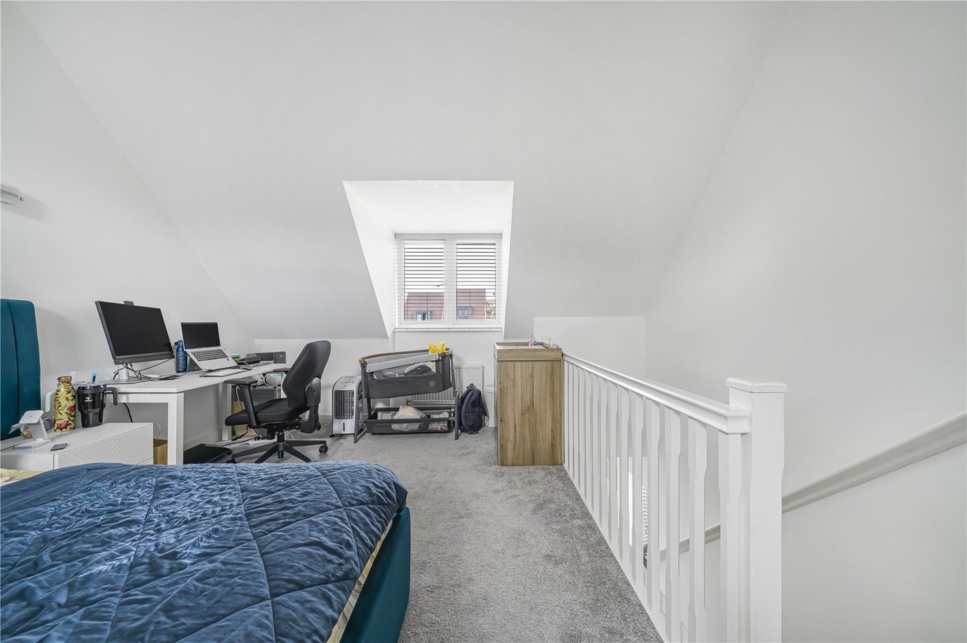 3 bedroom property for sale in Ebbsfleet Valley | Robinson Jackson