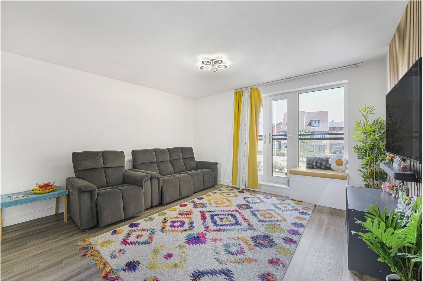 2 bedroom property for sale in Ebbsfleet Valley | Robinson Jackson