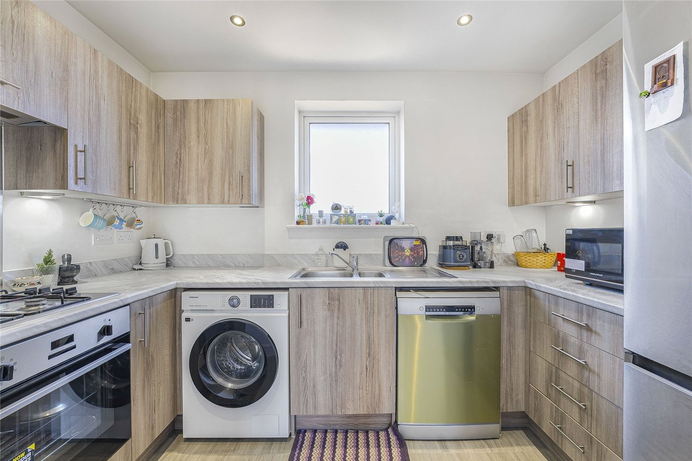 2 bedroom property for sale in Ebbsfleet Valley | Robinson Jackson