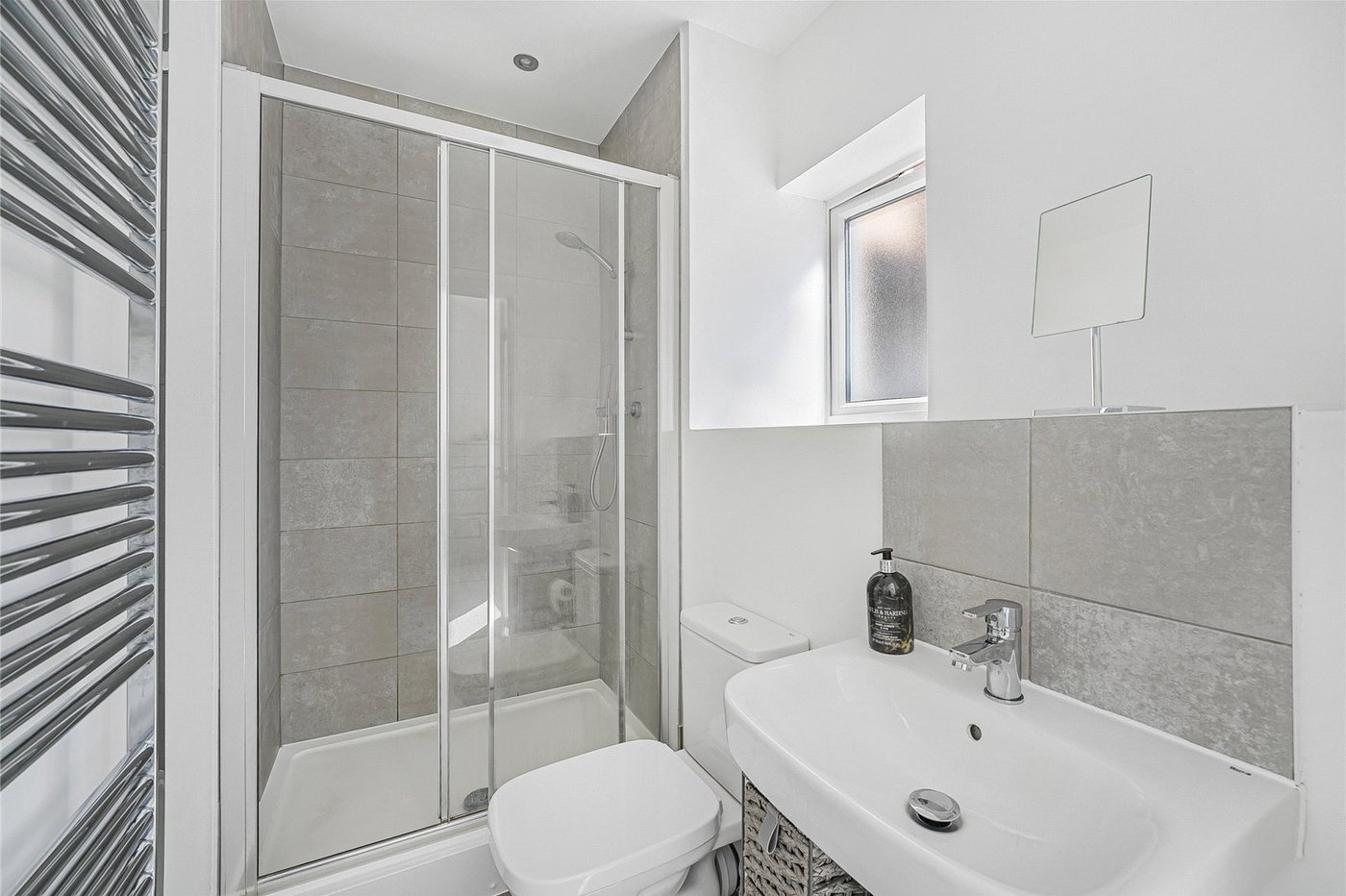 2 bedroom property for sale in Ebbsfleet Valley | Robinson Jackson