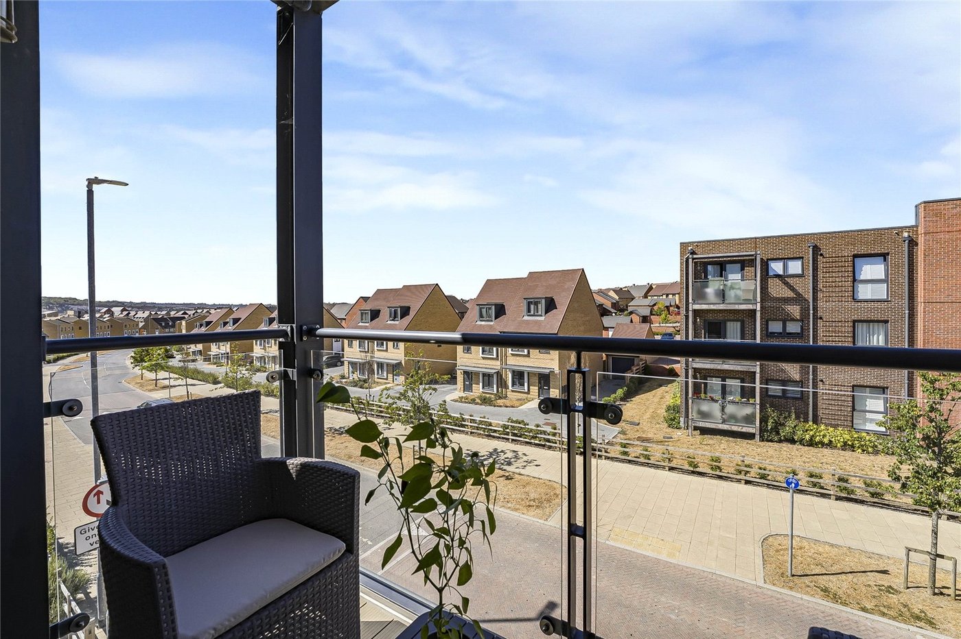 2 bedroom property for sale in Ebbsfleet Valley | Robinson Jackson