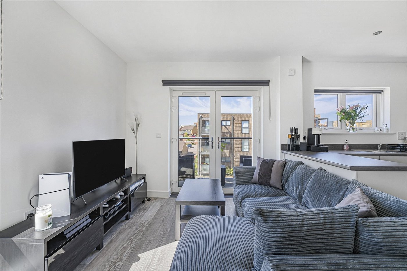 2 bedroom property for sale in Ebbsfleet Valley | Robinson Jackson