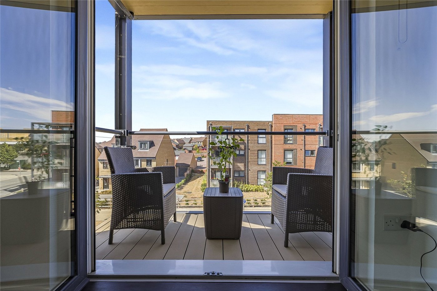 2 bedroom property for sale in Ebbsfleet Valley | Robinson Jackson