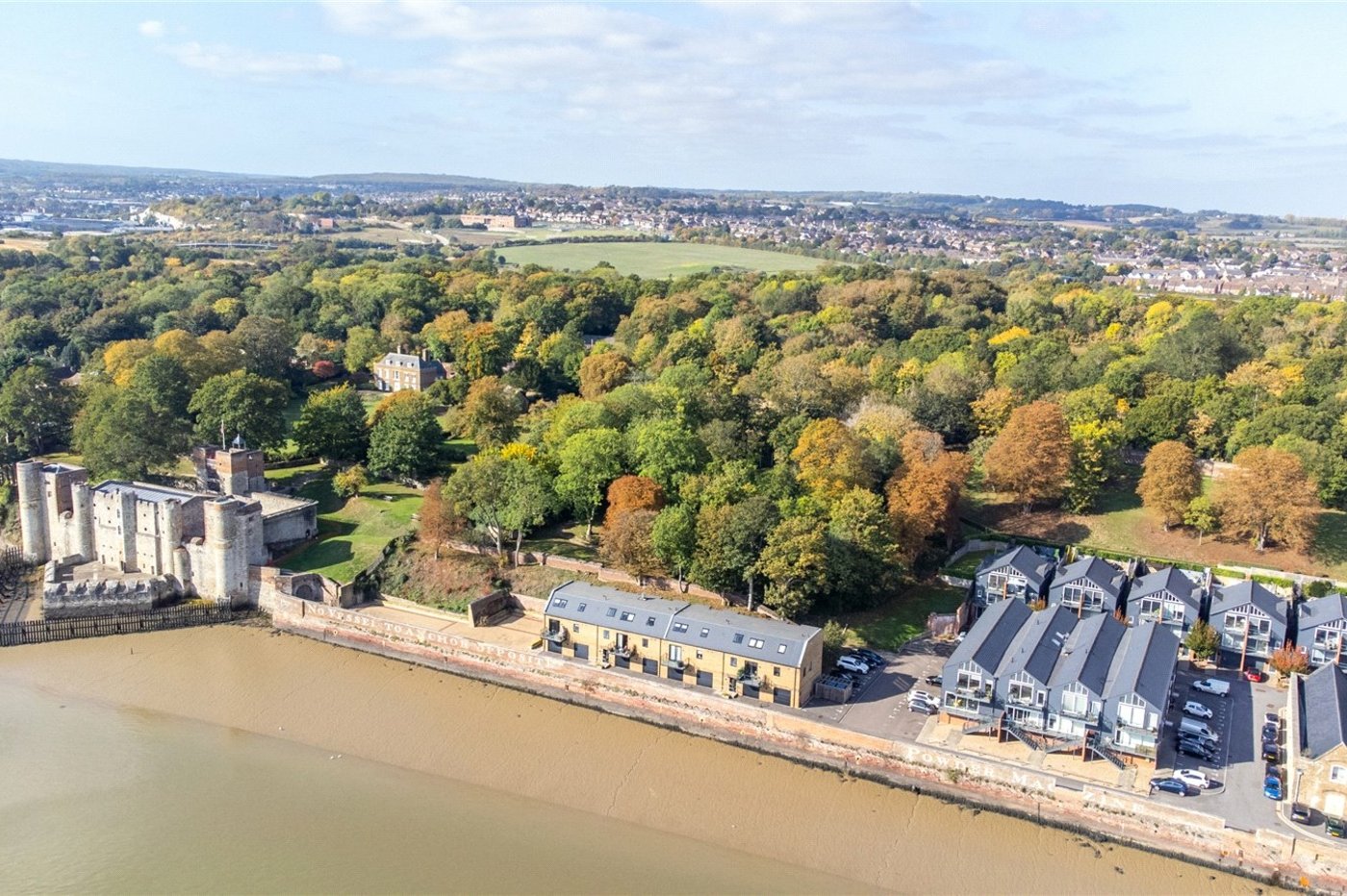 3 bedroom house for sale in Ordanance Yard | Robinson Michael & Jackson