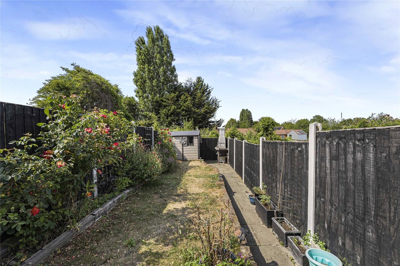 2 bedroom house for sale in Greenhithe | Robinson Jackson
