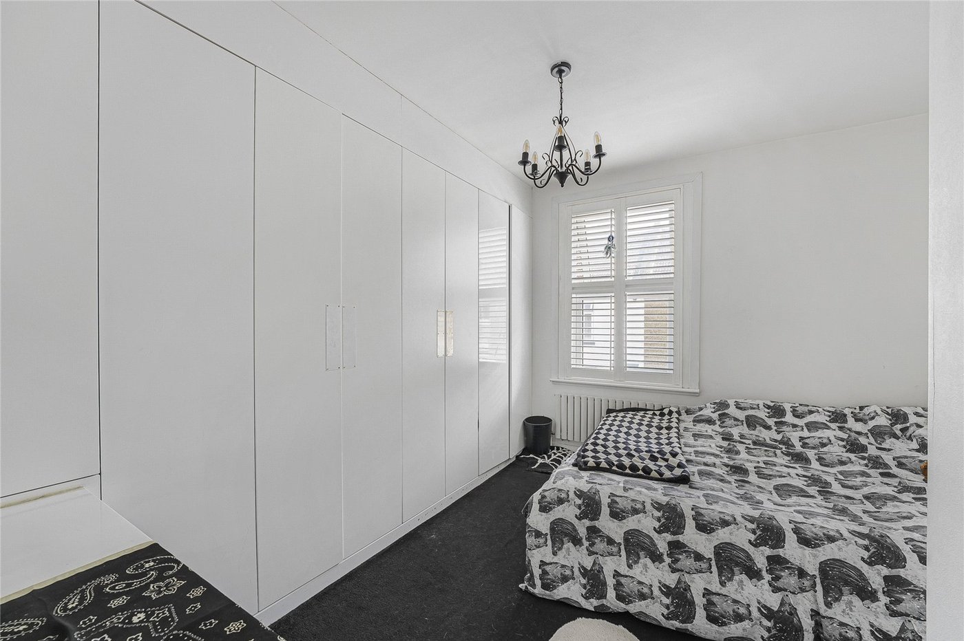 2 bedroom house for sale in Greenhithe | Robinson Jackson