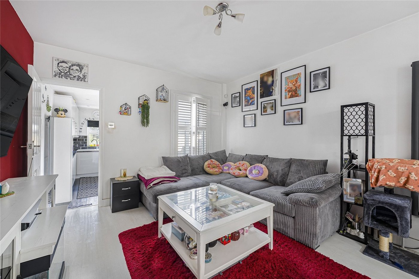 2 bedroom house for sale in Greenhithe | Robinson Jackson