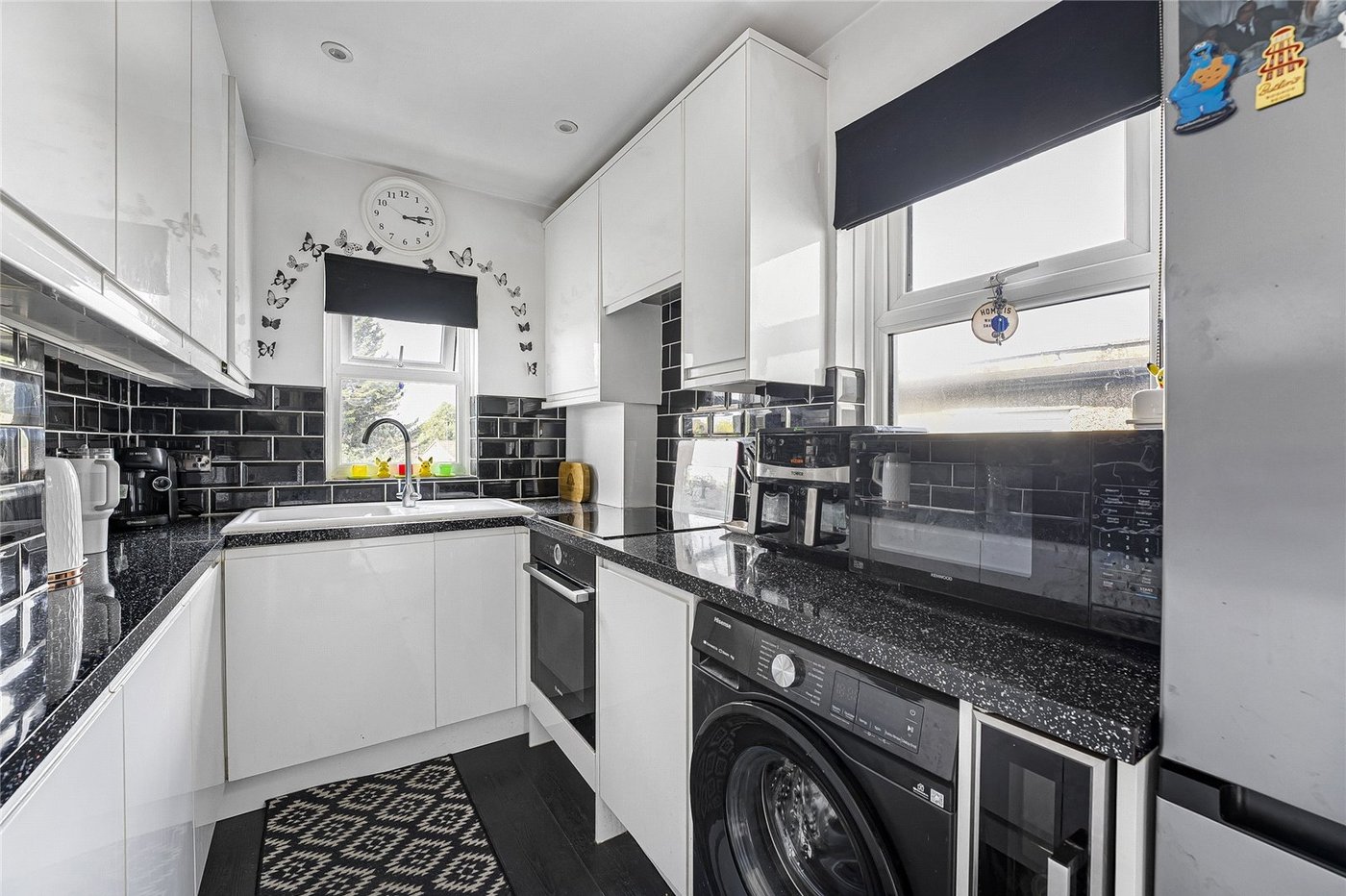 2 bedroom house for sale in Greenhithe | Robinson Jackson