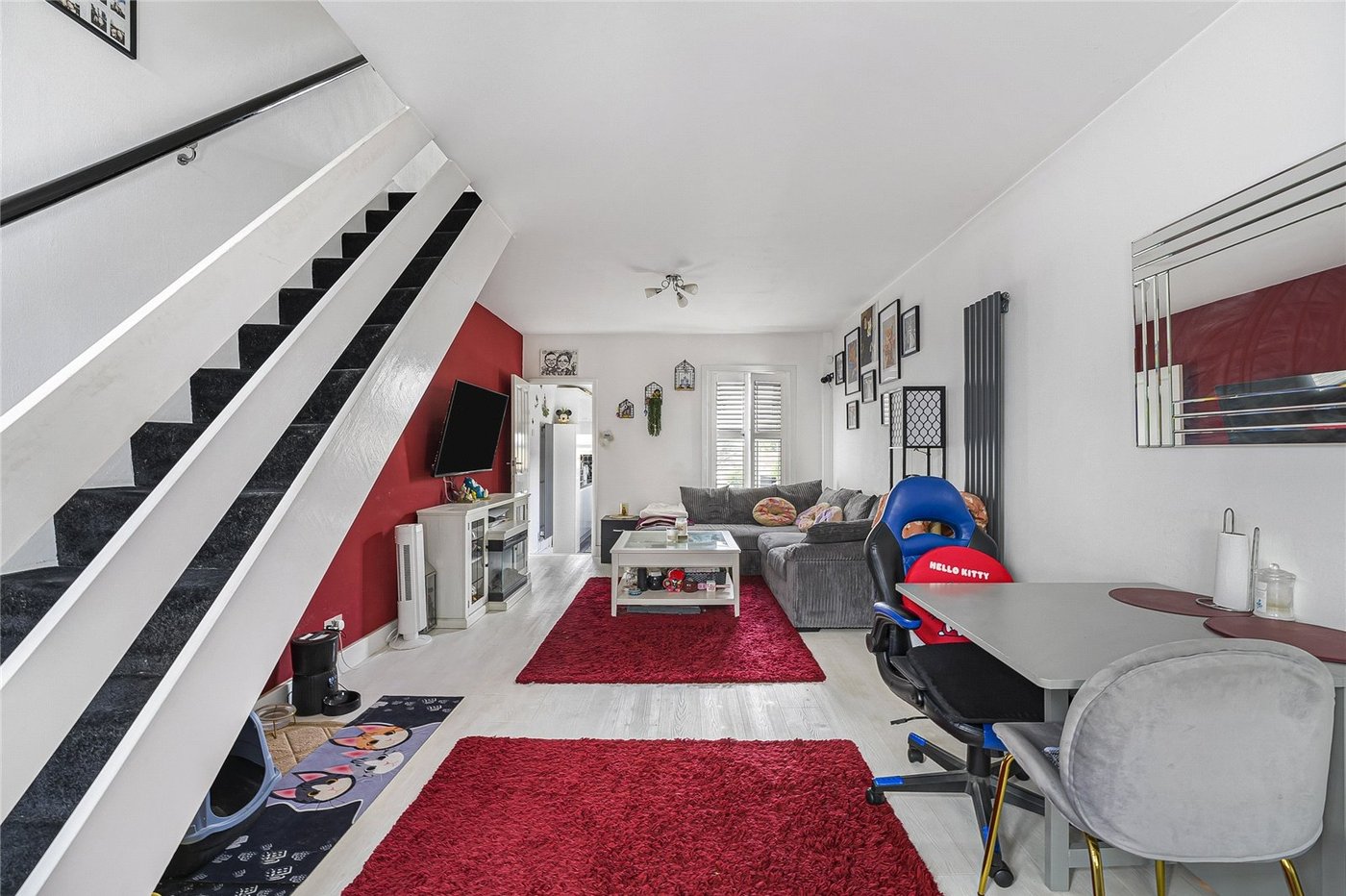 2 bedroom house for sale in Greenhithe | Robinson Jackson