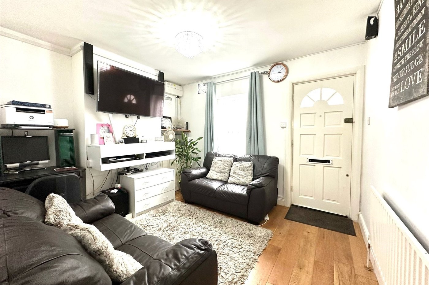 2 bedroom house for sale in Swanscombe | Robinson Jackson