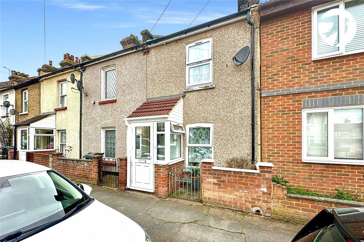 2 bedroom house for sale in Swanscombe | Robinson Jackson