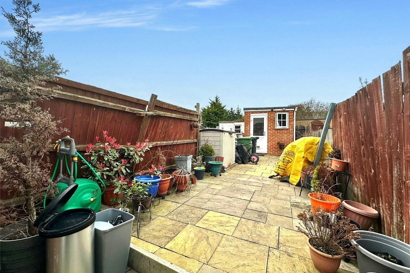 2 bedroom house for sale in Swanscombe | Robinson Jackson