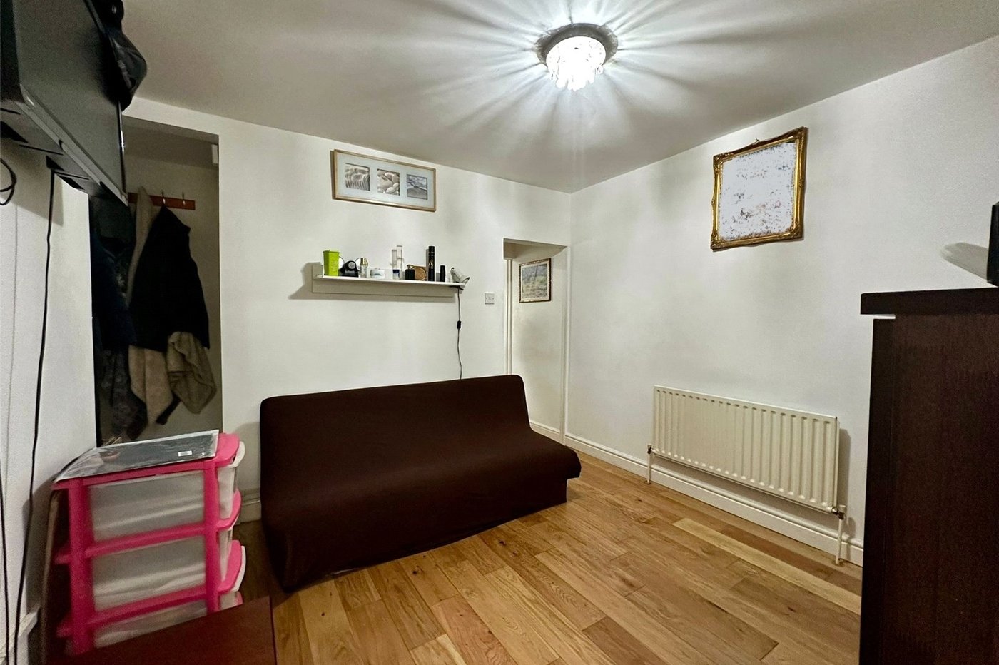 2 bedroom house for sale in Swanscombe | Robinson Jackson