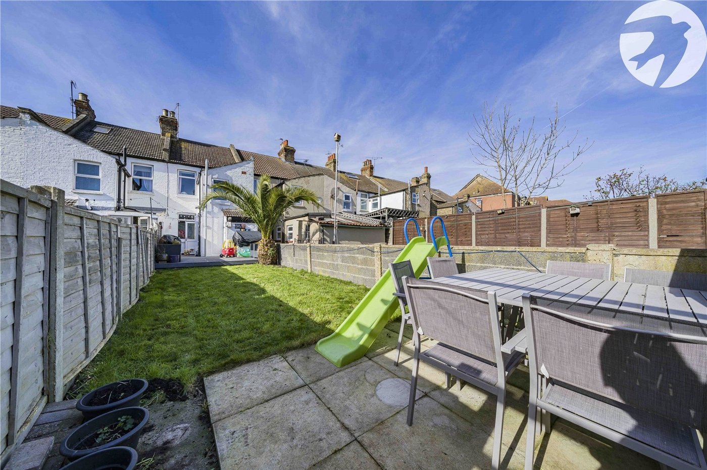 2 bedroom house for sale in Swanscombe | Robinson Jackson