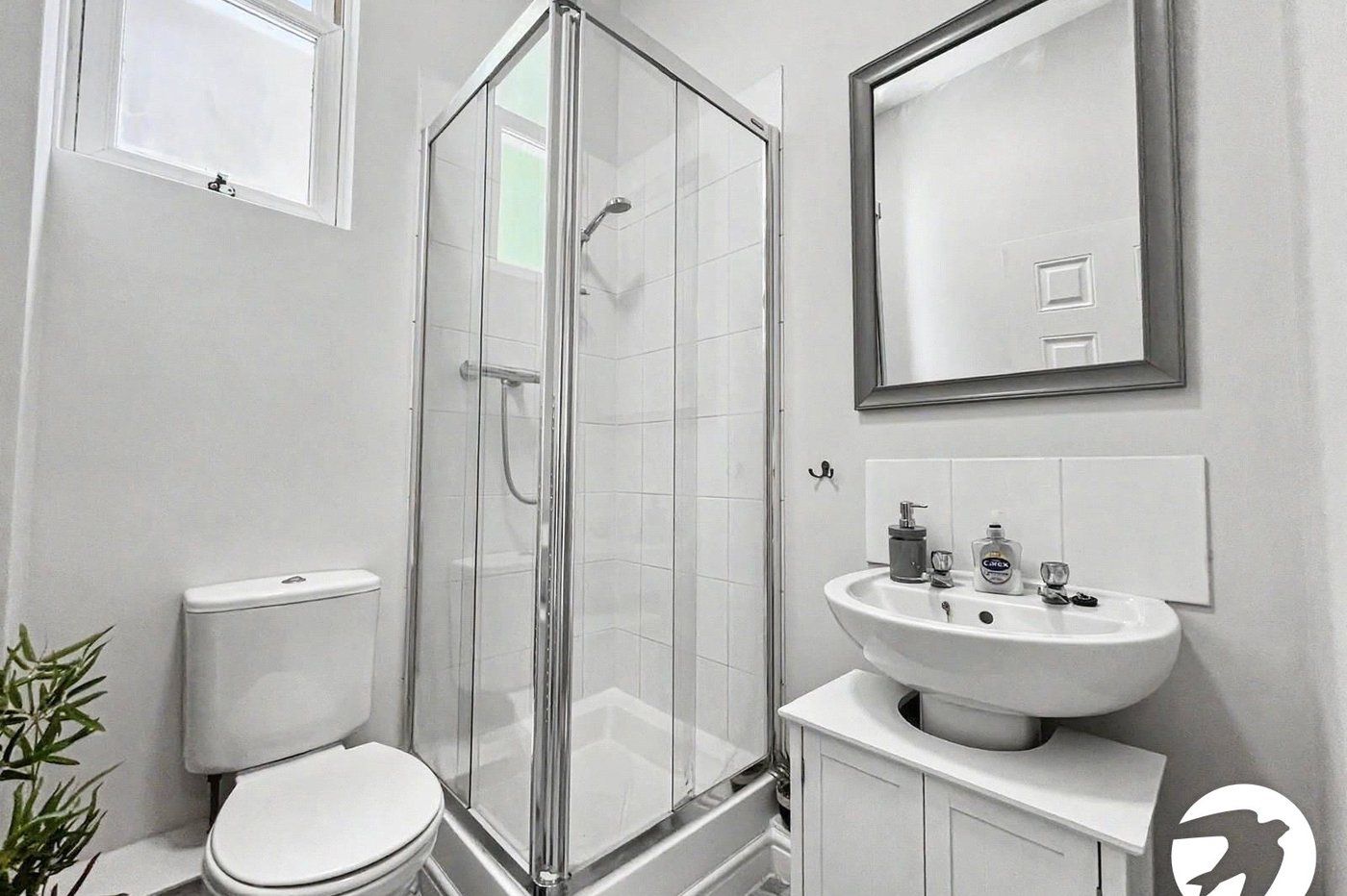 1 bedroom property for sale in Rochester | Robinson Michael & Jackson